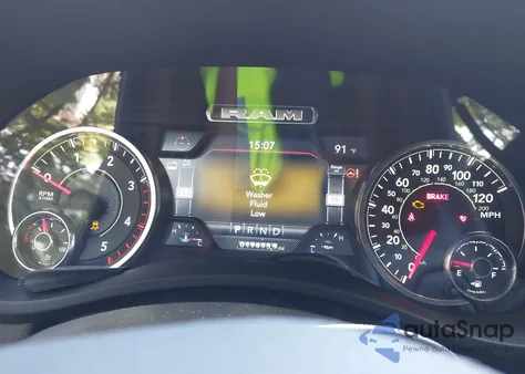 2024 Ram 2500 Laramie 4X4 6'4 Box z USA, uszkodzony, nr VIN 3C6UR5FL0RG244026